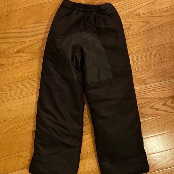 Kid’s Snow Pants - Picture 2 of 3
